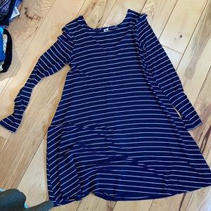 women’s old navy blue and white striped dress